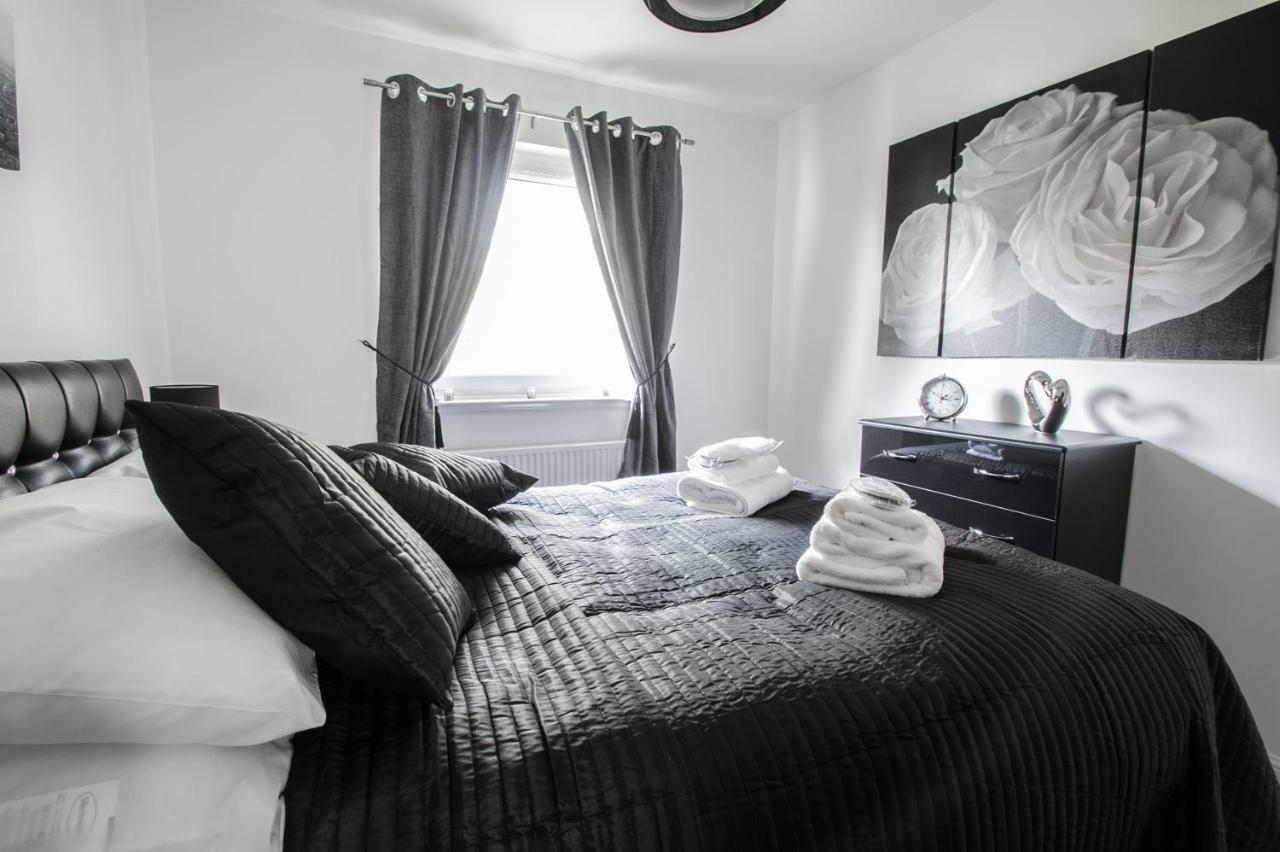 אברדין Orange Town House - Shaw Road, Only 6 Minutes To City Centre מראה חיצוני תמונה
