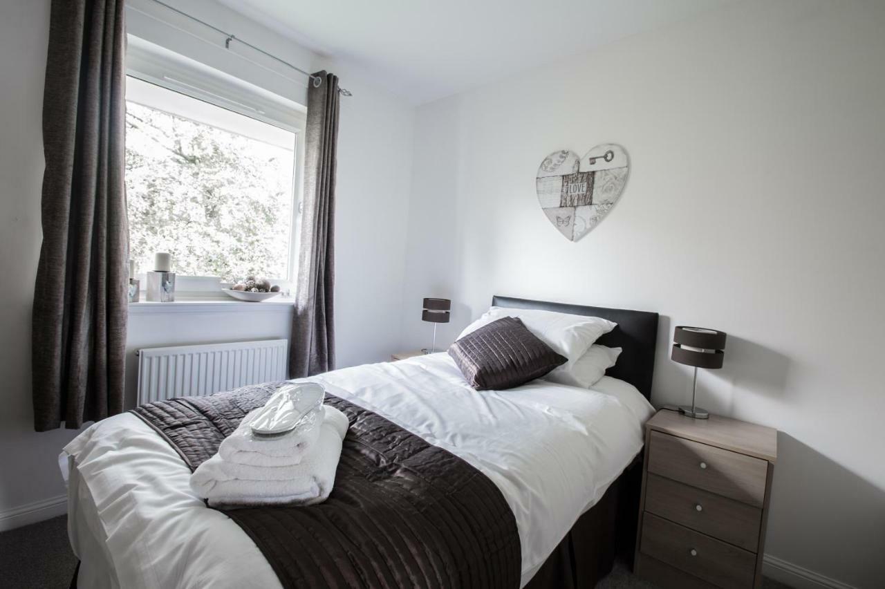 אברדין Orange Town House - Shaw Road, Only 6 Minutes To City Centre מראה חיצוני תמונה
