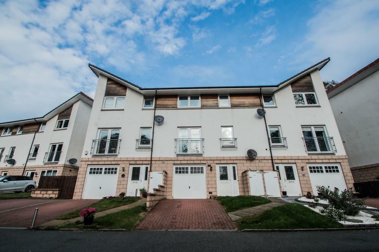 אברדין Orange Town House - Shaw Road, Only 6 Minutes To City Centre מראה חיצוני תמונה